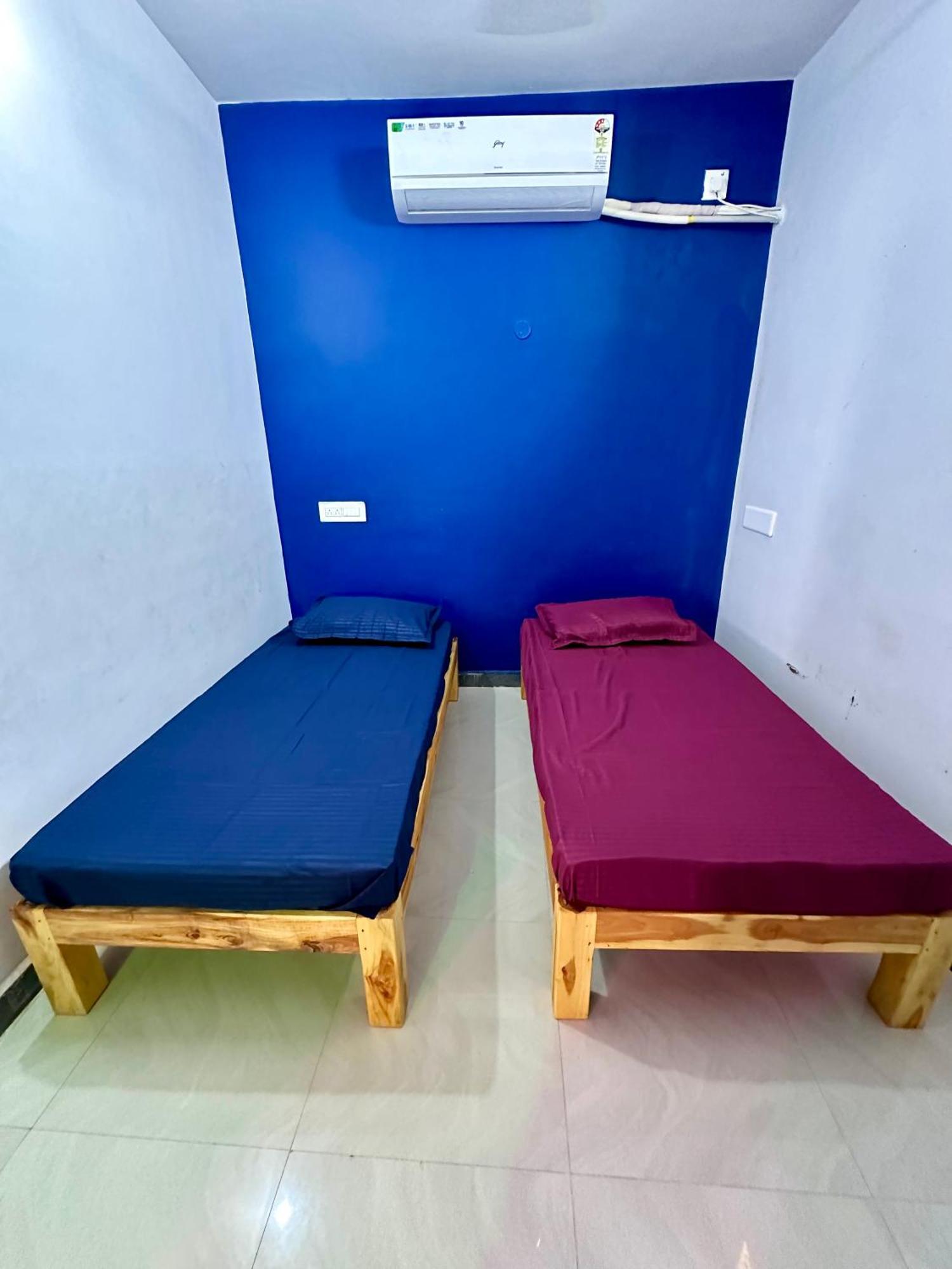 Arunachala Sashwin Guest House Tiruvannámalaj Kültér fotó