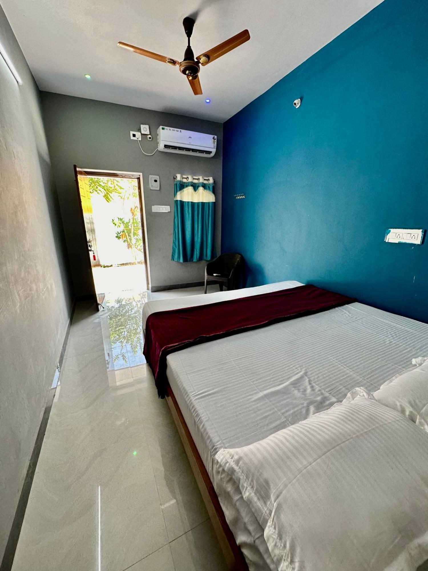 Arunachala Sashwin Guest House Tiruvannámalaj Kültér fotó