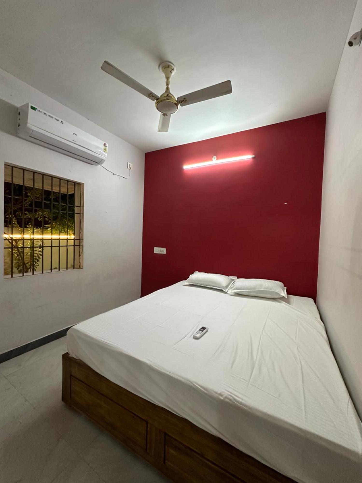 Arunachala Sashwin Guest House Tiruvannámalaj Kültér fotó